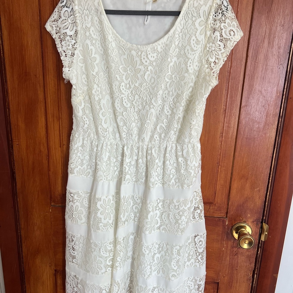 NY Collection Cream Lace Midi Dress with Floral Overlay